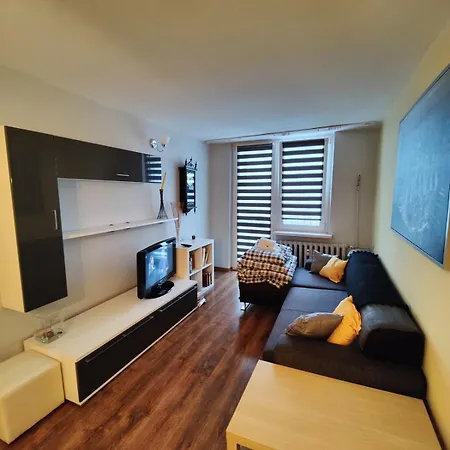 Appartement Mieszkanie Siemianowice Slaskie, Park Slaski, Katowice, Ing Beats 10 Min