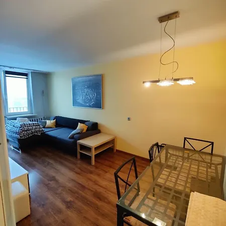 Appartement Mieszkanie Siemianowice Slaskie, Park Slaski, Katowice, Ing Beats 10 Min *